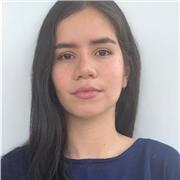 Profesora de apoyo escolar en ciencias naturales, matemáticas e ingles